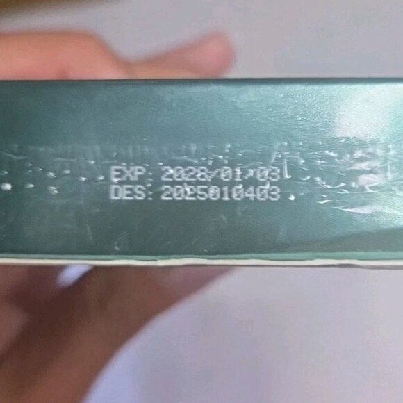 4 x 10 Forehead Wrinkle Patches with Aloe + Collagen & Vitamin E 48ct - Picture 4 of 4